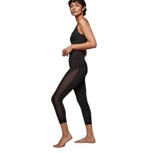 Michi  Crop Legging  Women Black size medium